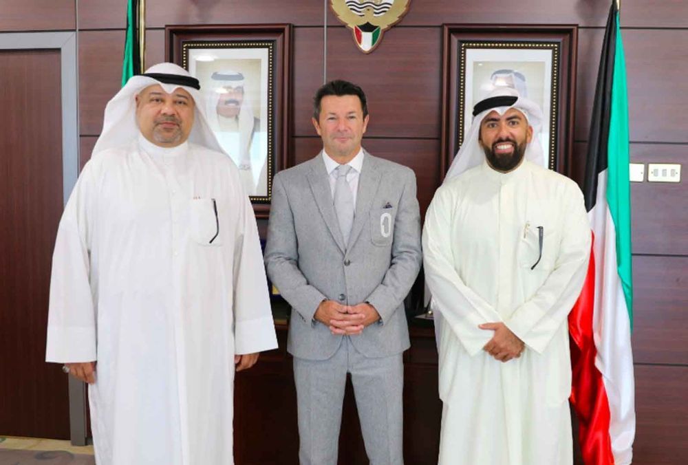 Conférence sur la digitalisation des pays à territoires réduits